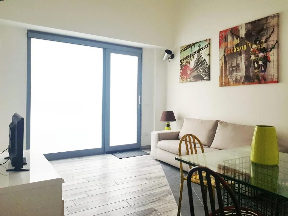 Appartamento Zuretti 53 Milano